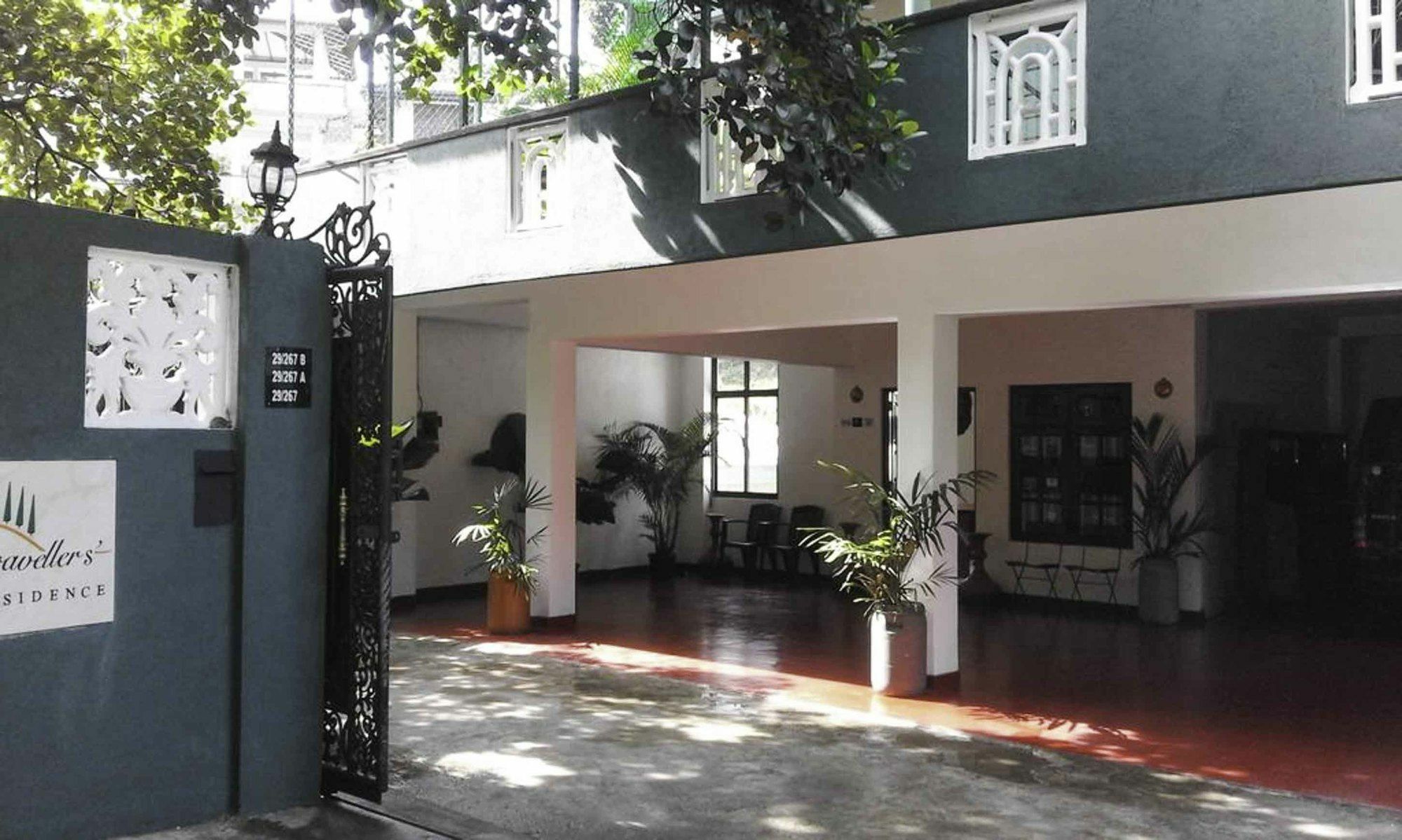 Yoho Travellers Residence Kandy Extérieur photo