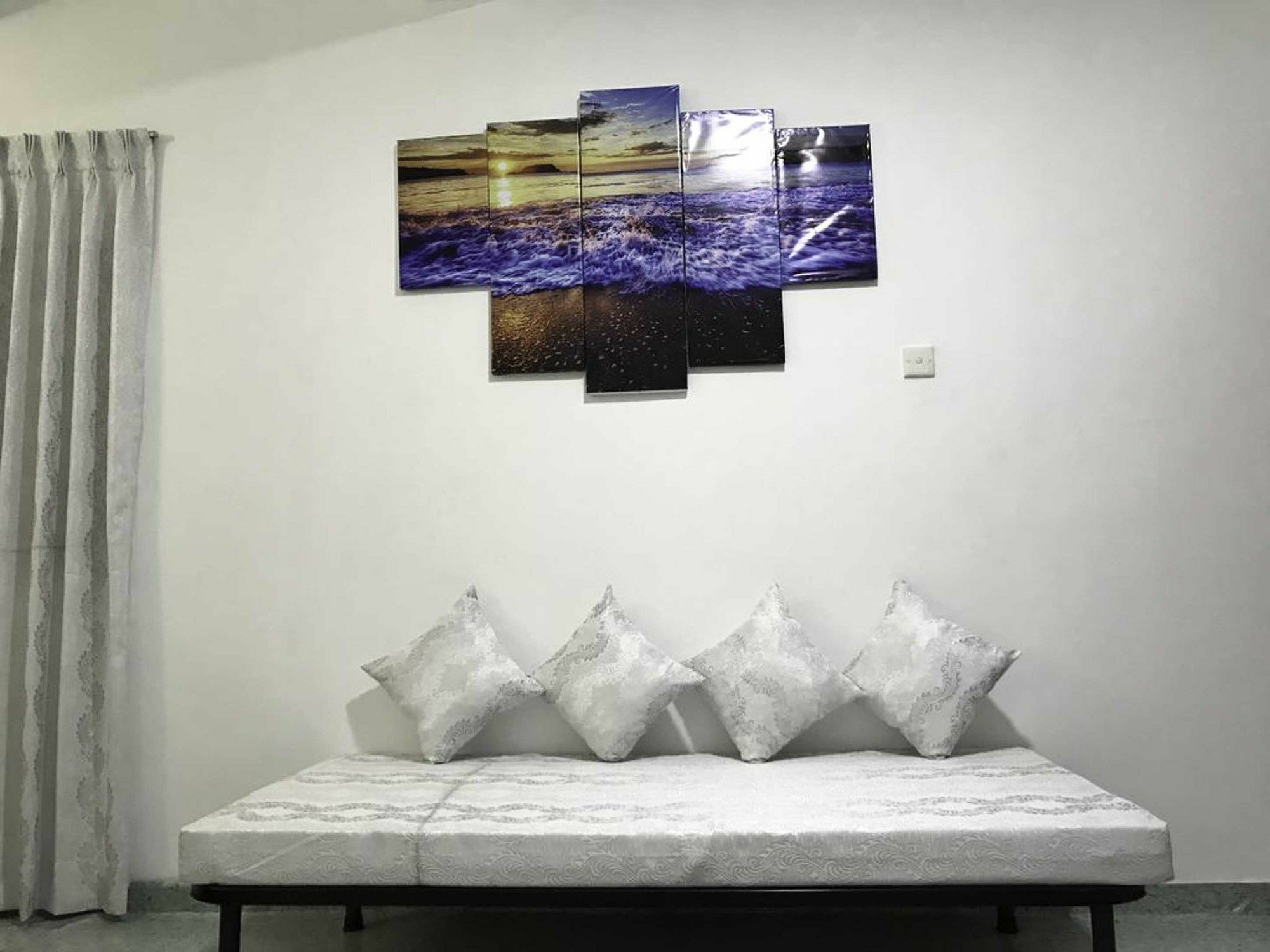 Yoho Travellers Residence Kandy Extérieur photo